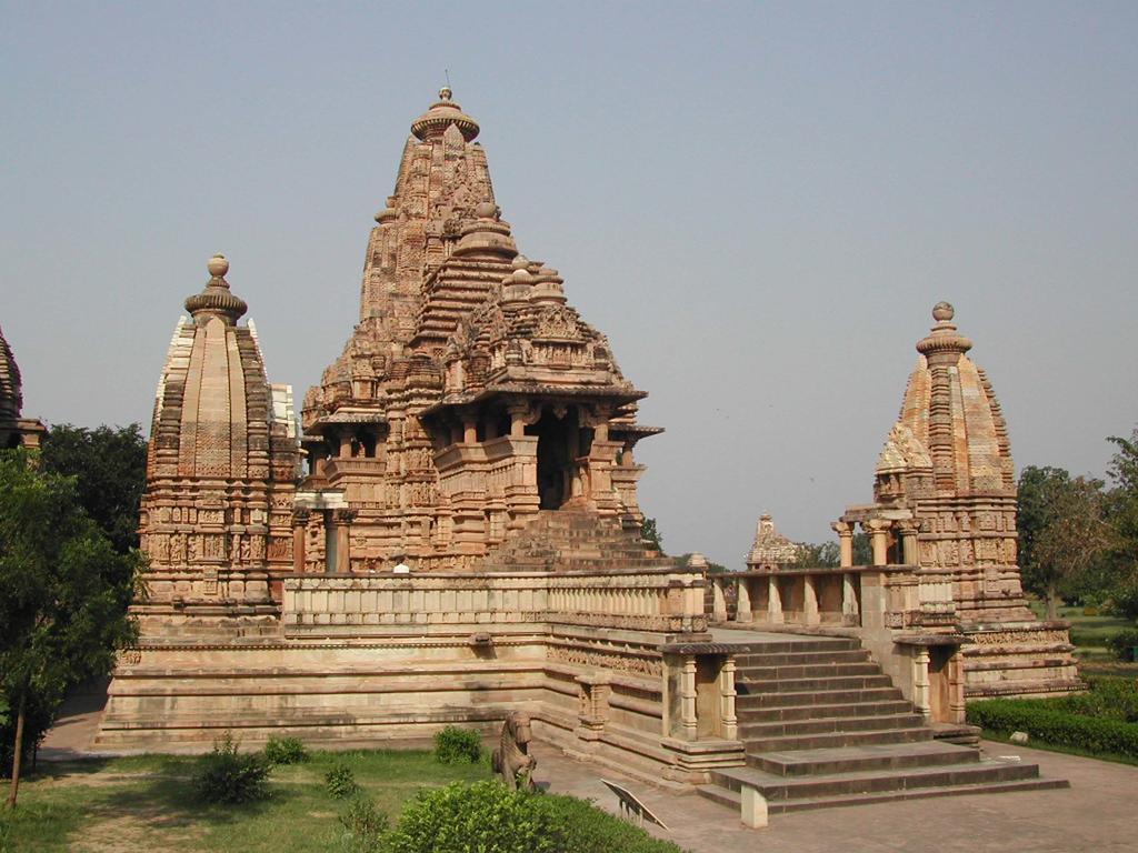 Hotel Casa Di William Khajuraho Exterior photo